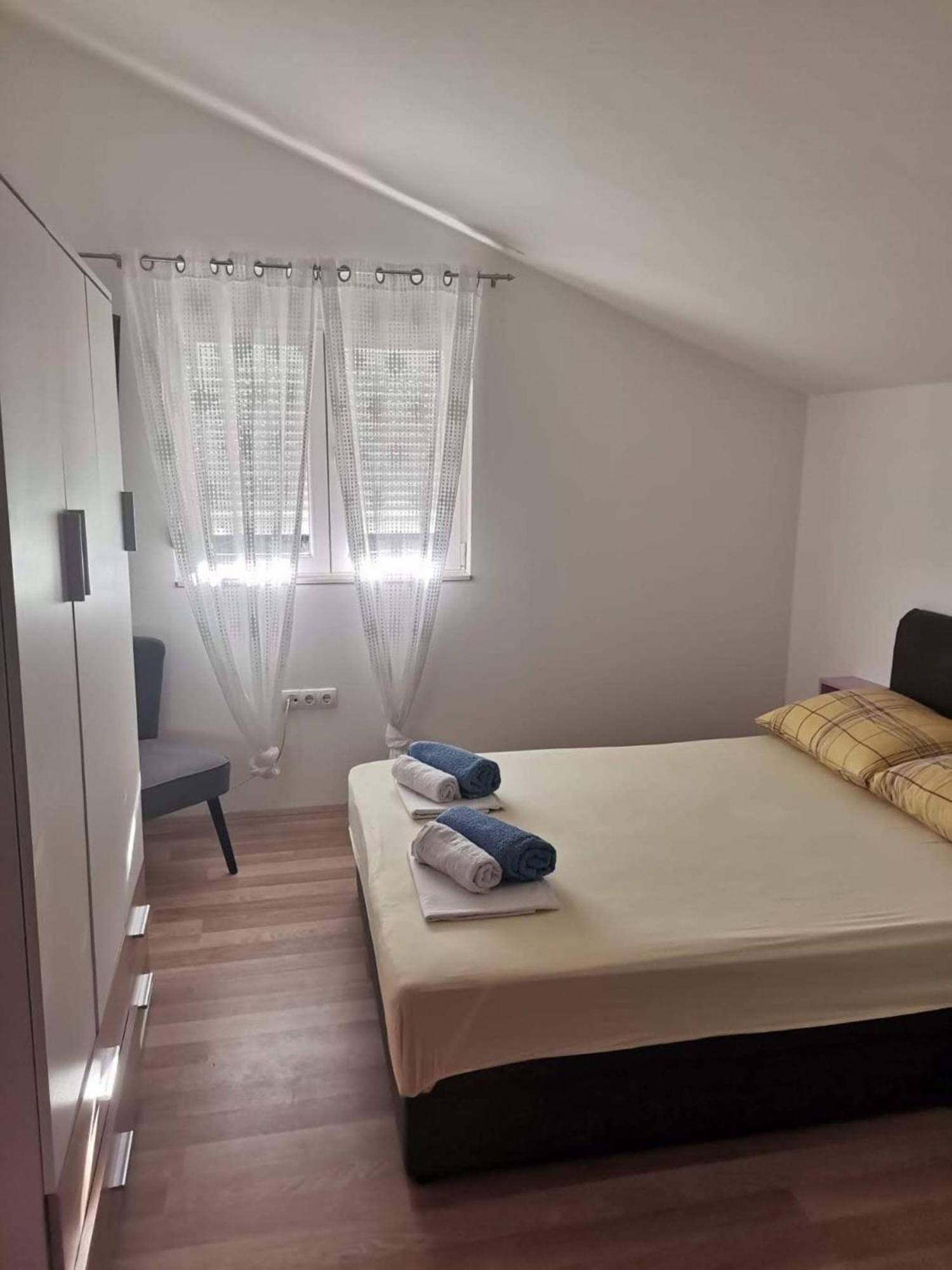 Apartment Lotus Trogir Cameră foto